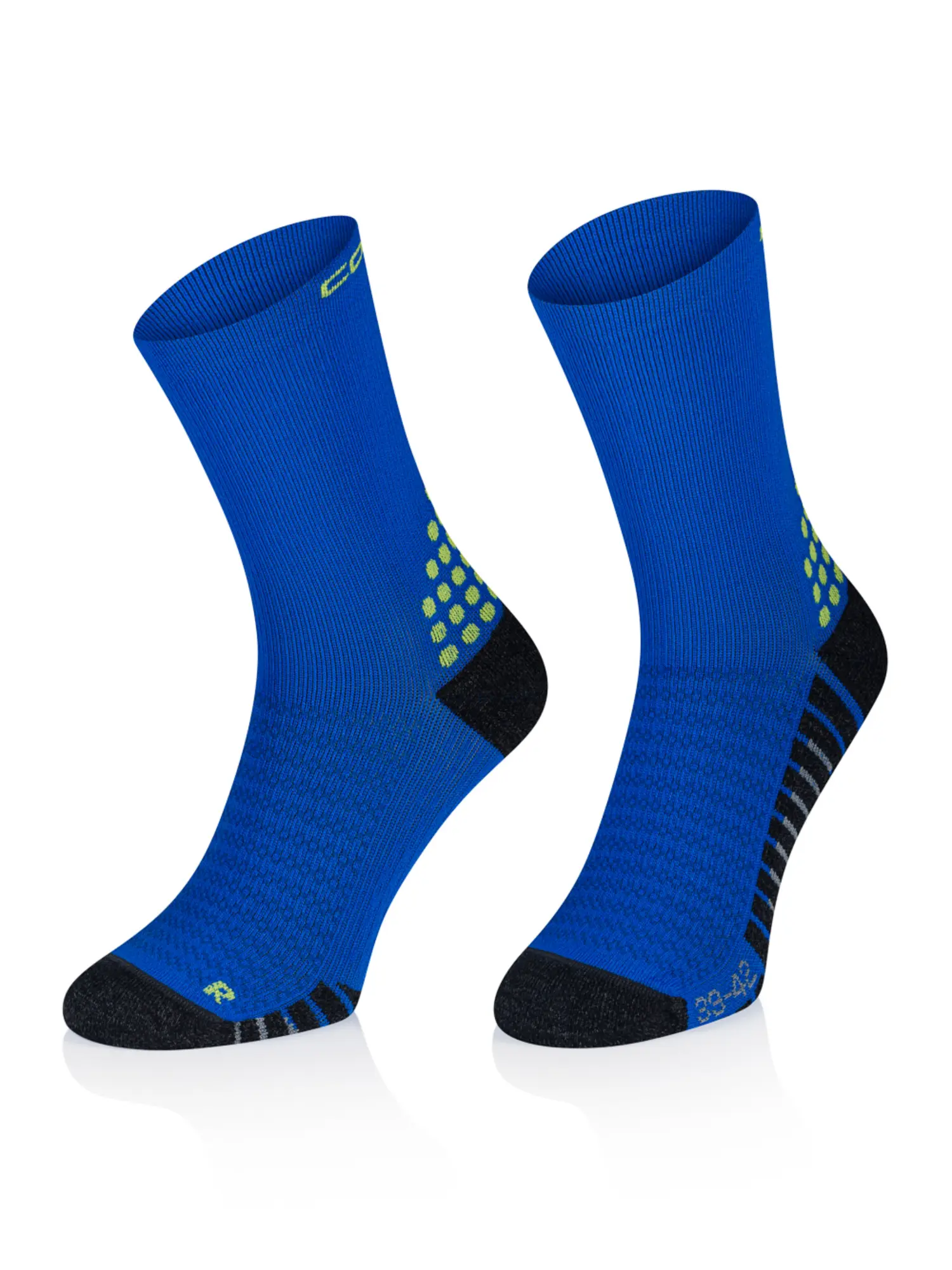 TRAIL RUNNING Polycolon terepfutó zokni – Kék 5 Két darab kék TRAIL RUNNING Polycolon terepfutó zokni, tartós és kopásálló sportzokni Polycolon anyaggal, anatómiai szabással, extra párnázással és optimális hőkomforttal intenzív terepfutásokhoz minden évszakban.