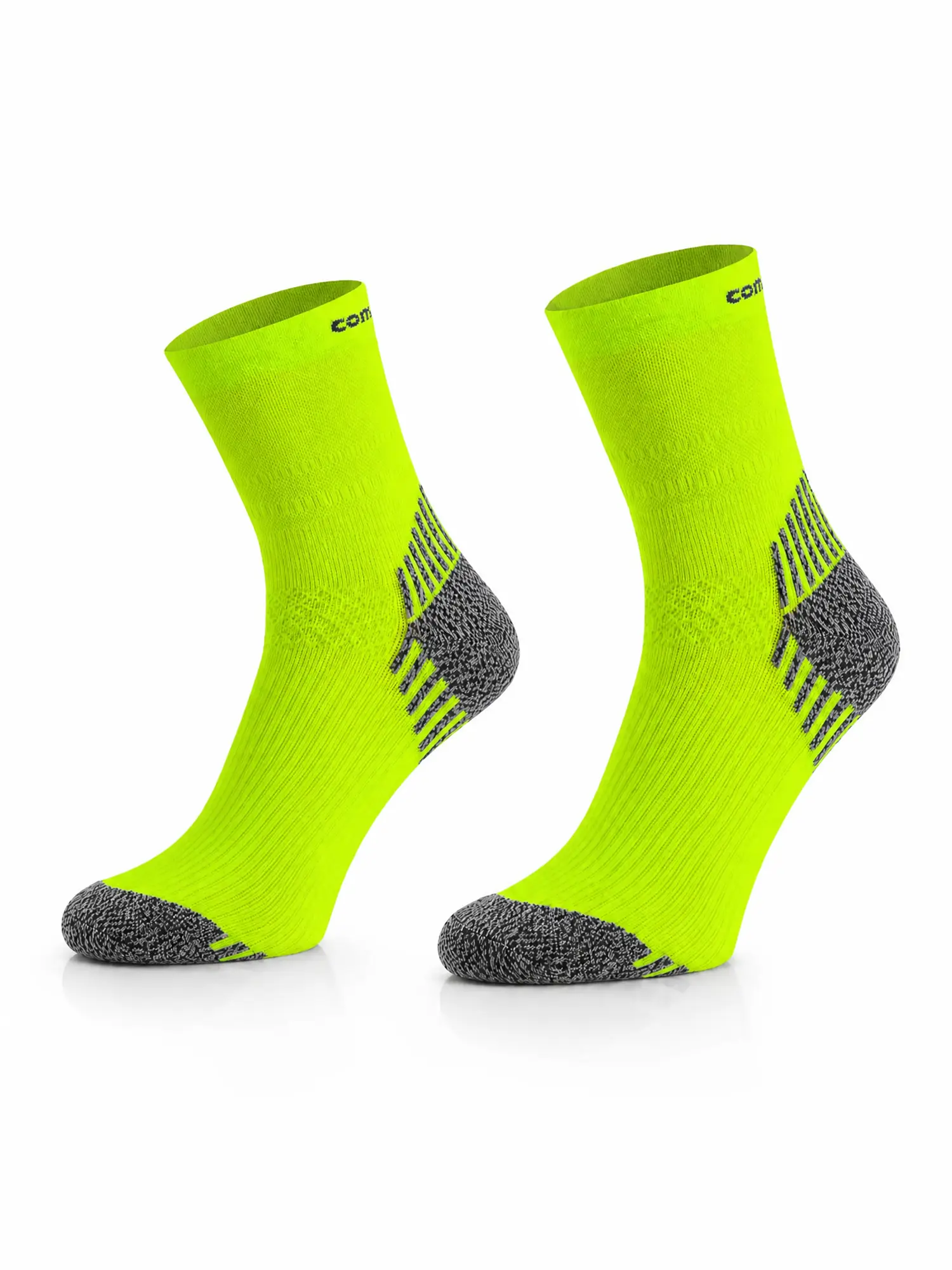 RUN COMPRESSION Kompressziós futózokni +ezüstion – Neonzöld 7 COMODO RUN COMPRESSION neonzöld kompressziós futózokni párban, futáshoz és sportoláshoz