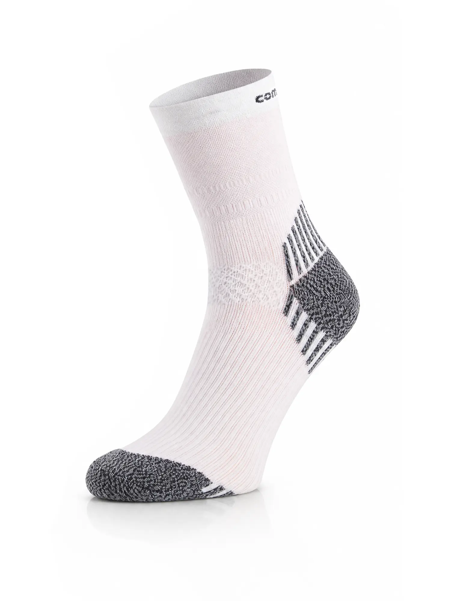 RUN COMPRESSION Kompressziós futózokni +ezüstion – Fehér 4 COMODO RUN COMPRESSION fehér kompressziós futózokni elölnézetből, futáshoz és edzéshez